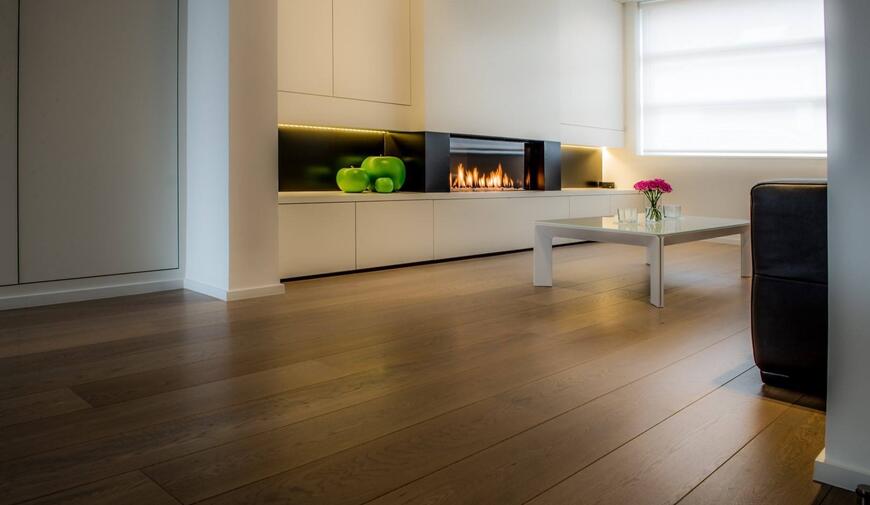 Moderne haardwand met gashaard