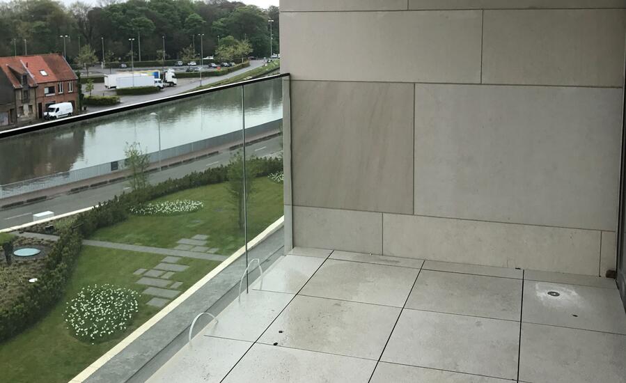 Terras oversteek appartement